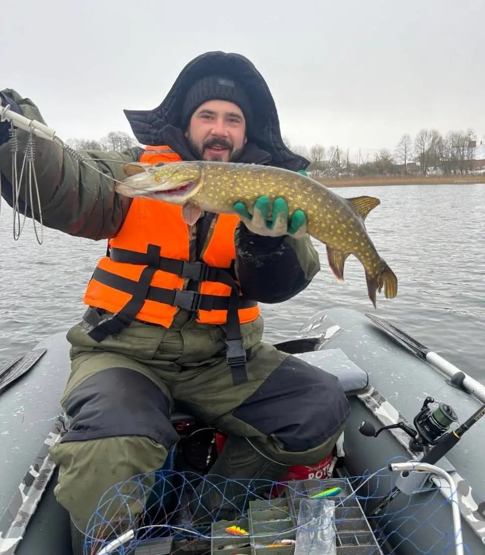 зимняя рыбалка щука